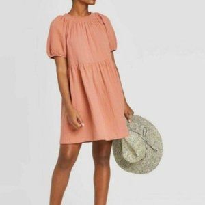 Universal Thread Puff Short Sleeve with Dress Pockets